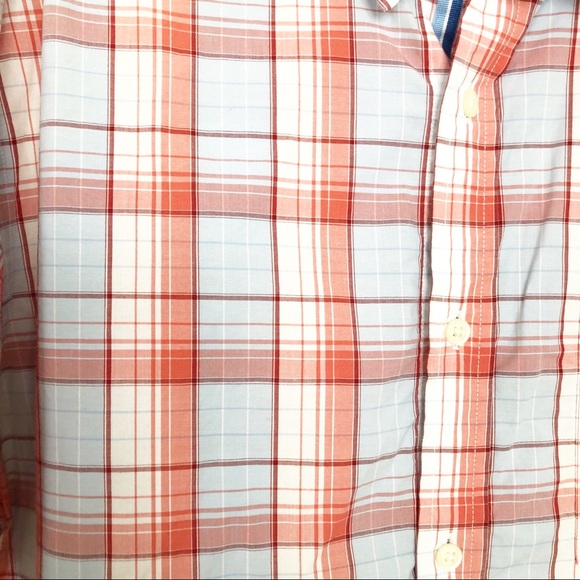 **SOLD**Banana Republic Men’s Plaid Shirt-  Large - Picture 2 of 3